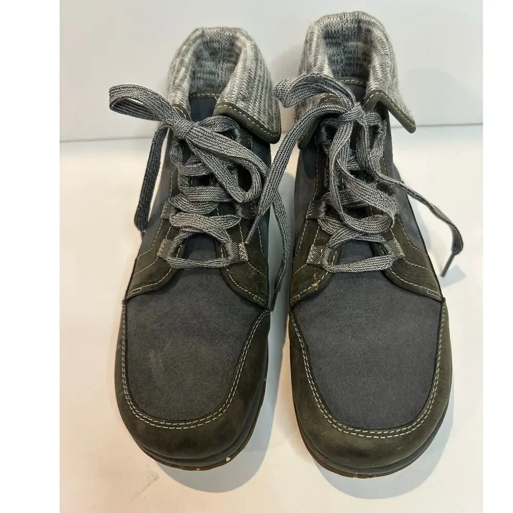 Chacos Barbary Waterproof Leather Boots Women's Size 9 Blue Gorpcore Style